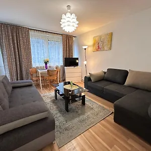 Apartament 5centrum Stanislawa Moniuszki10 Wi-fi 1gb Sek, Warszawa