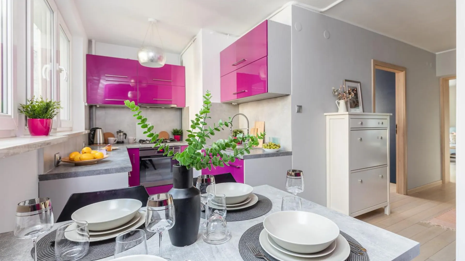 Apartament Super Apart Łużycka 10/12 Warszawa