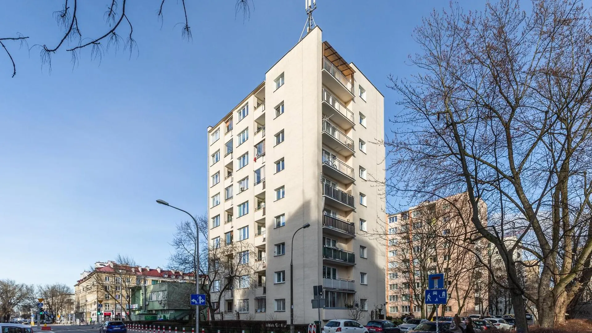 Super Apart Łużycka 10/12 Warszawa Polska